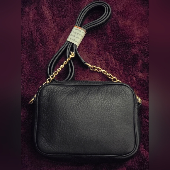 MICHAEL Michael Kors Jet Set Black Pebbled Leather Crossbody. EUC - Picture 2 of 14